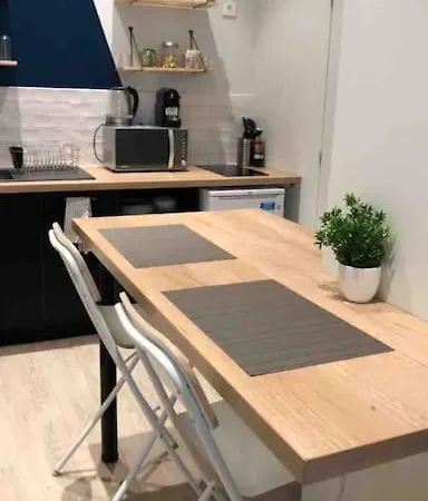 דירה Le Berlier 60m2 + Cour Privee - Centre Historique