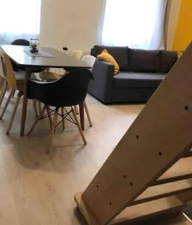 Le Berlier 60m2 + Cour Privee - Centre Historique דירה